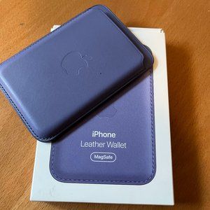 Apple Magsafe wallet, leather
